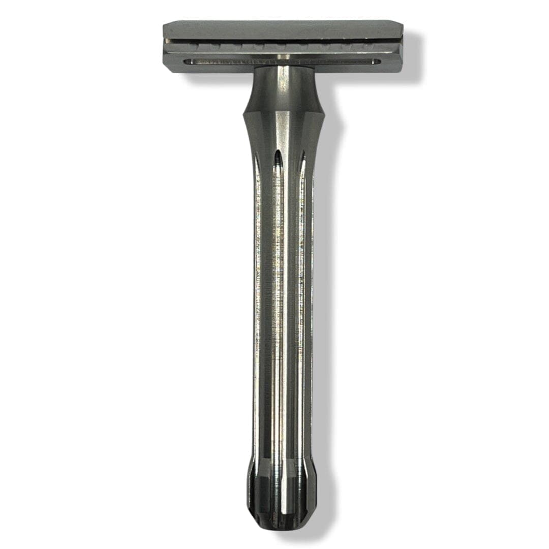 Blackbird Stainless Steel Safety Razor (Closed Comb) - by Blackland Razors  (Pre-Owned)