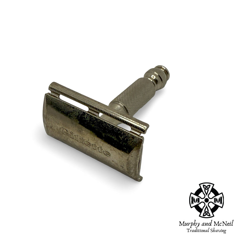 Travel Tech Safety Razor (Code L2 - 1966) with Case - by Gillette (Pre-Owned - Vintage) Safety Razor Murphy & McNeil Pre-Owned Shaving 