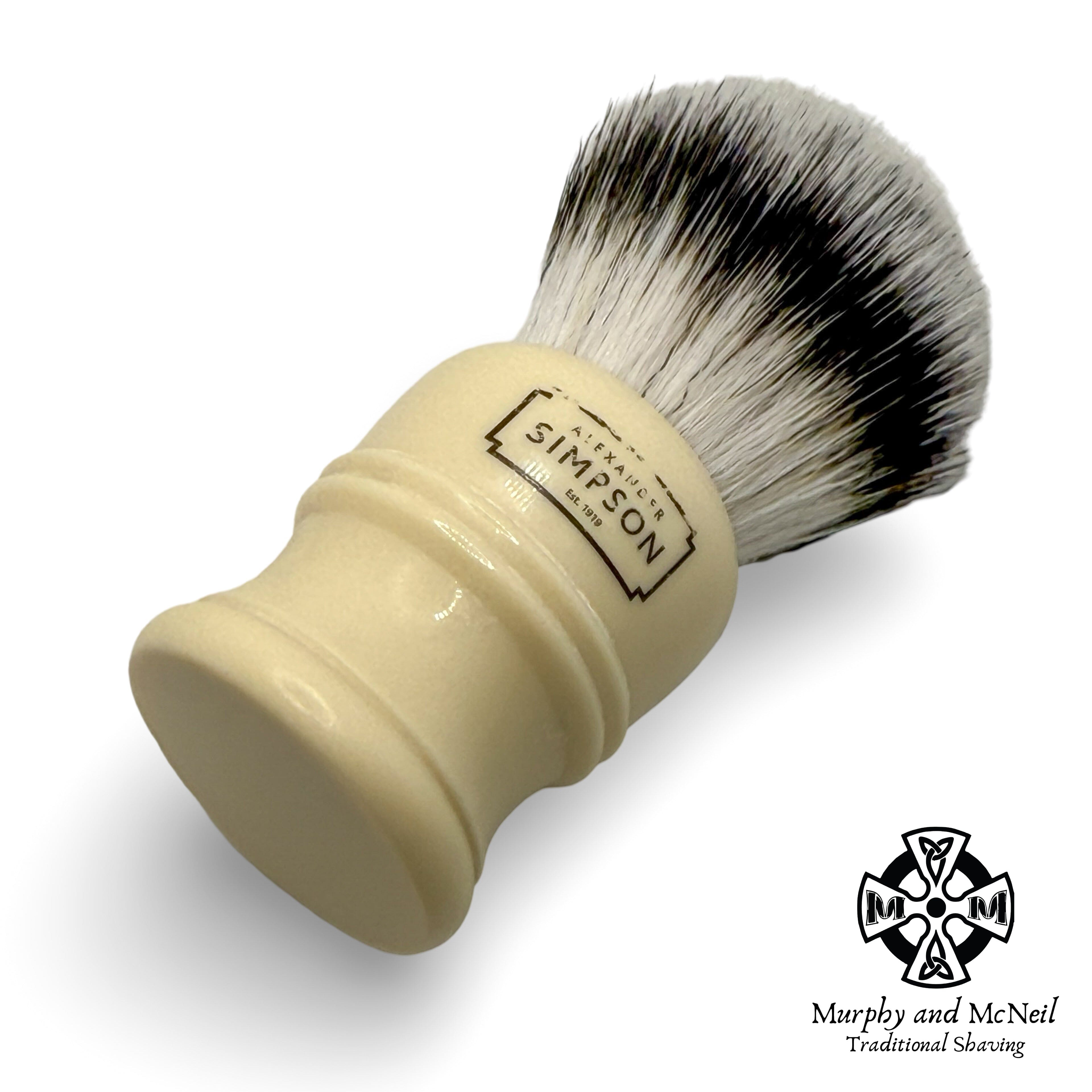 Trafalgar T2 Synthetic Shaving Brush (24mm) - by Simpsons (Pre-Owned) Shaving Brush Murphy & McNeil Pre-Owned Shaving 