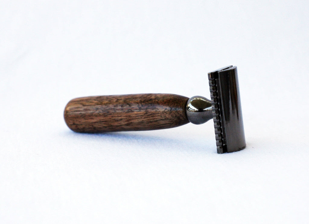 Hand Crafted Razor Walnut Wood Hand Crafted Shave Set with Gunmetal Safety Razor