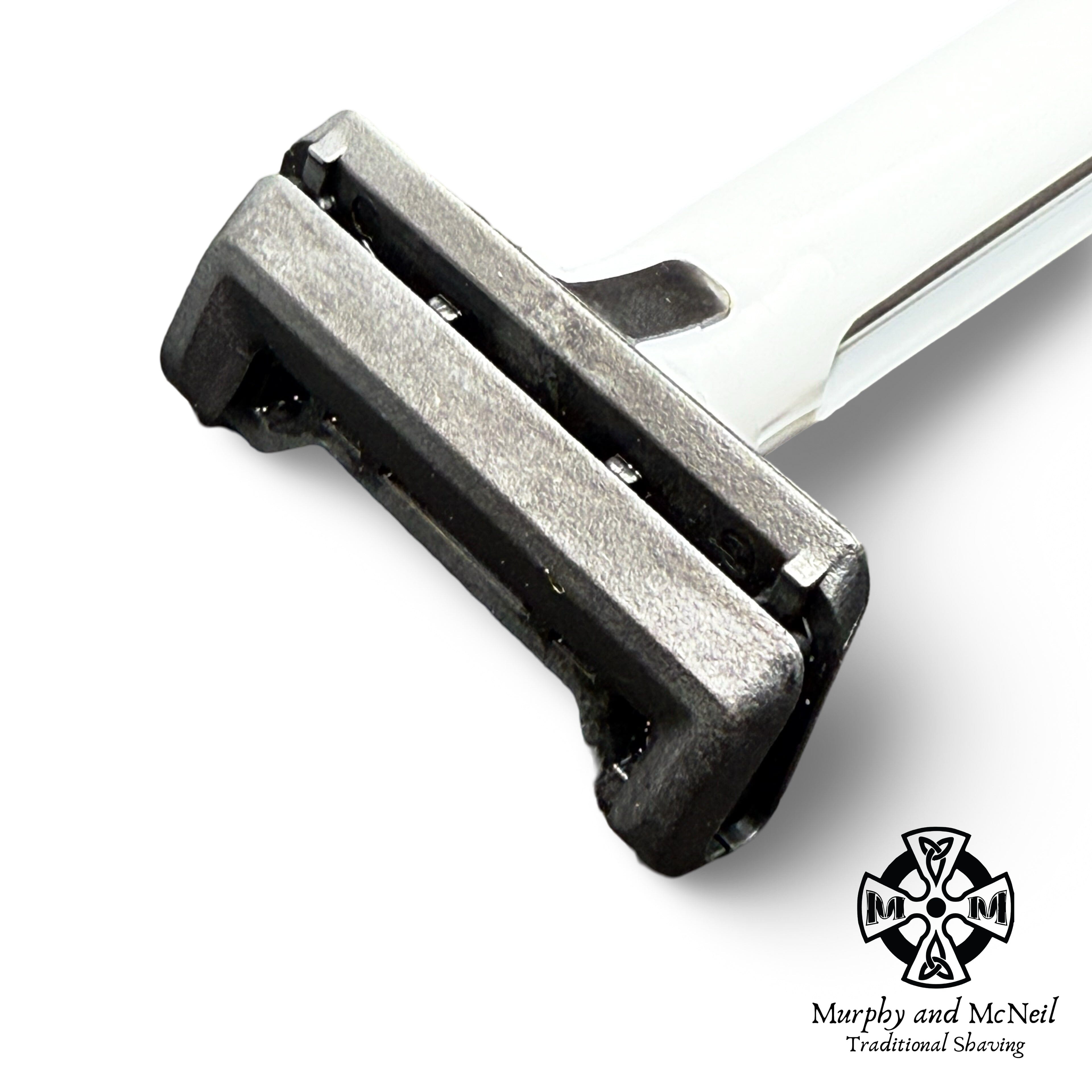 OneBlade Core Single Edge Safety Razor (White) - by OneBlade (Used) Safety Razor MM Consignment (OB) 