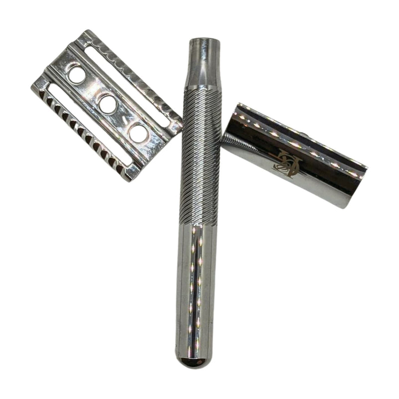 Sfx Razor King C. Gillette DE Safety Razor and 14 Blade Packs - (Used)