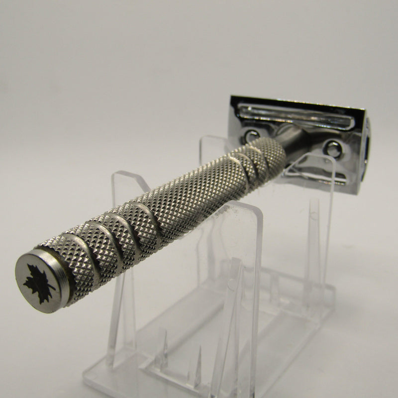 Safety Razor with Stainless MR7 Handle & V3 Closed Comb Head - by Maggard Razors (Pre-Owned) Safety Razor Murphy & McNeil Pre-Owned Shaving 