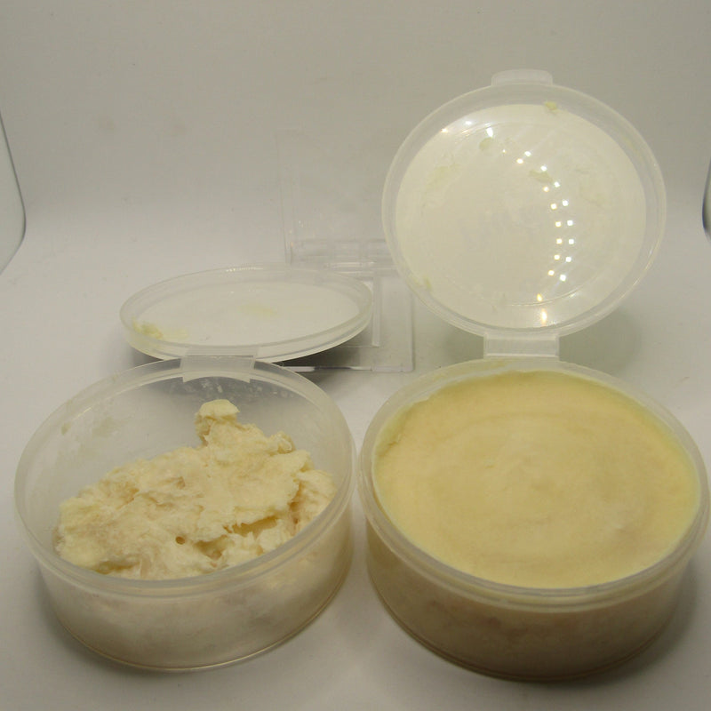 Smoke on the Water and Pucker Shaving Soap Samples - by Chicago Grooming Co (Pre-Owned) Shaving Soap Murphy & McNeil Pre-Owned Shaving 
