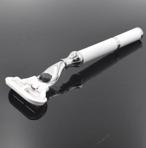 Women's White & Chrome Handle Venus Compatible Razor (77L) - by Parker Shaving Cartridge Razor Murphy and McNeil Store 